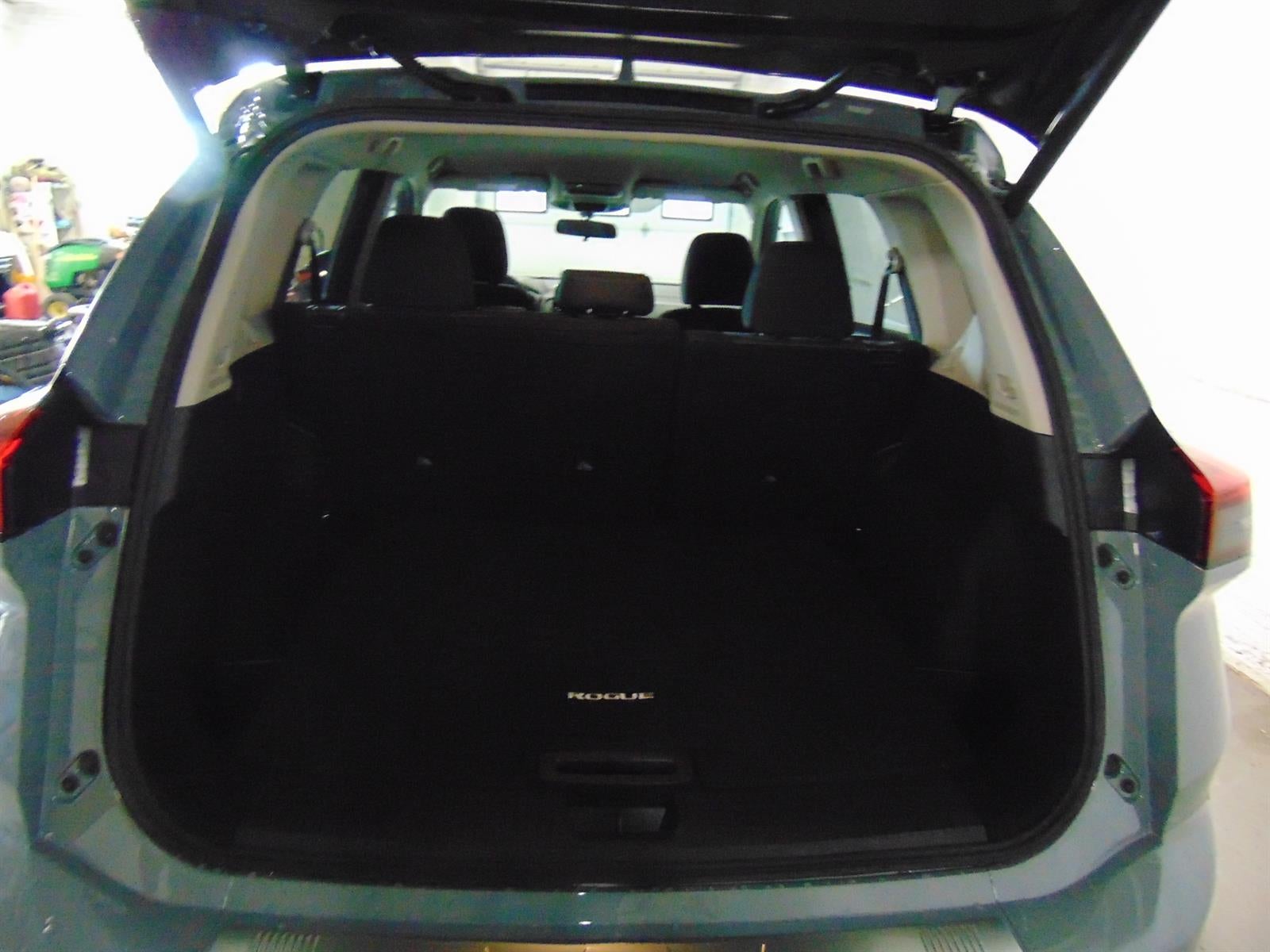 2026 Nissan Rogue AWD SV