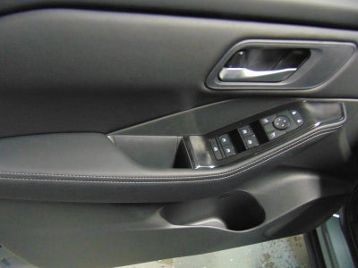 2026 Nissan Rogue AWD SV