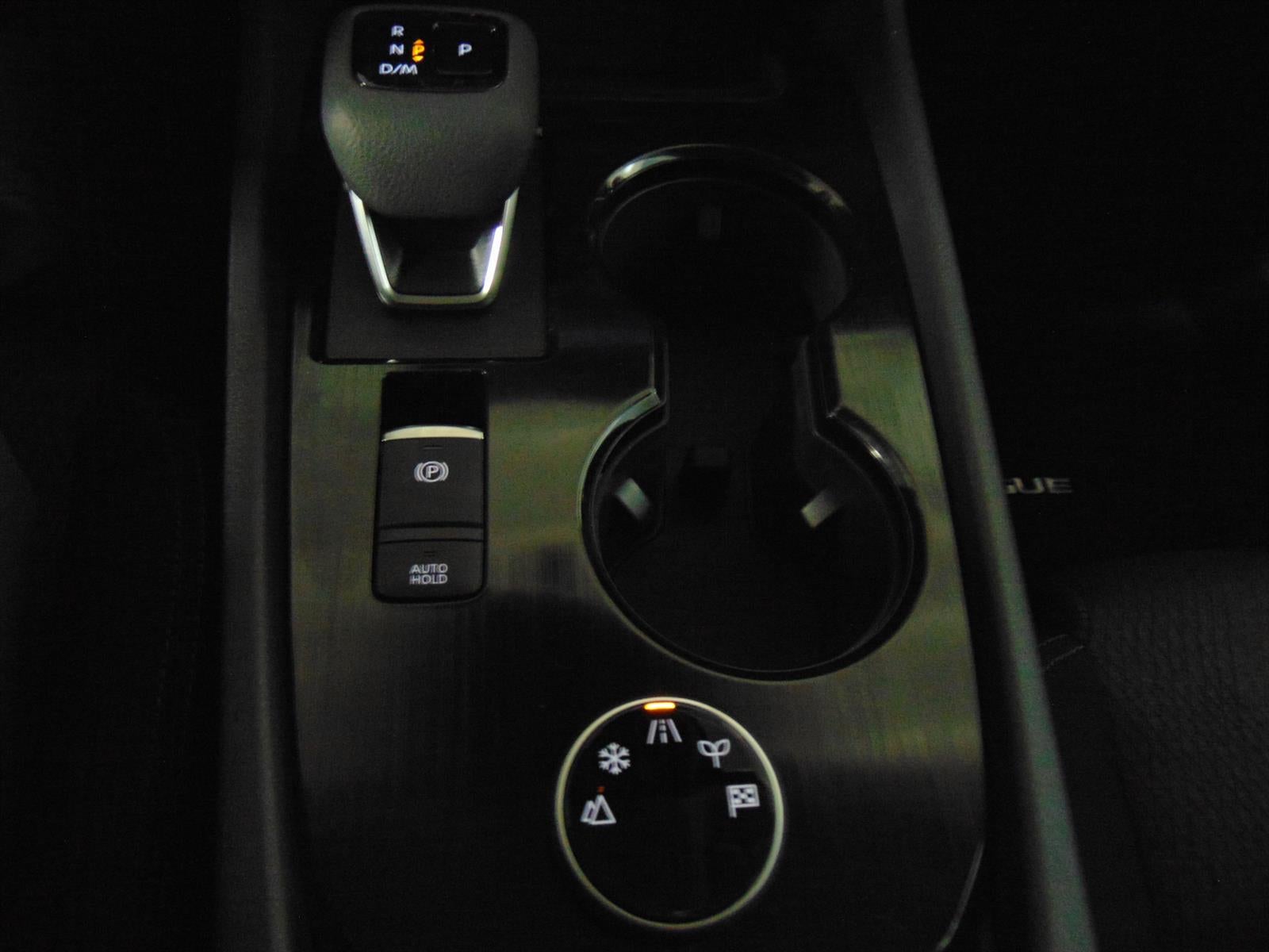 2026 Nissan Rogue AWD SV
