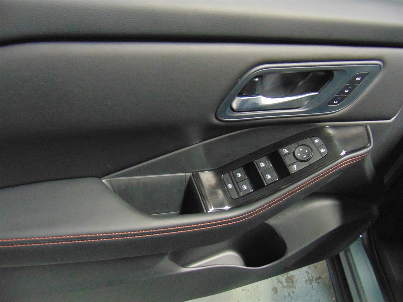 2026 Nissan Rogue AWD ROCK CREEK