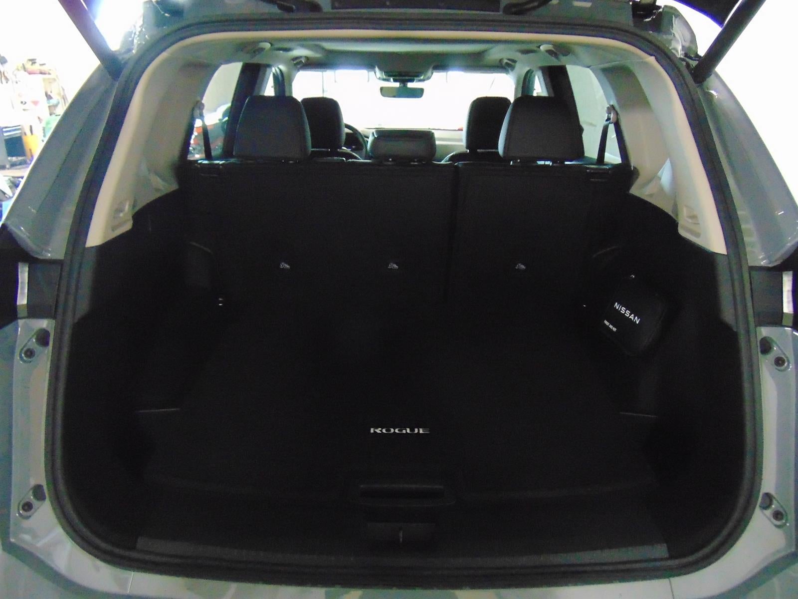 2026 Nissan Rogue DARK ARMOR AWD