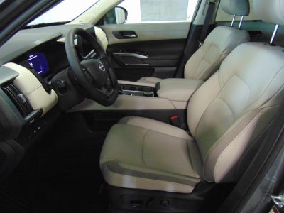 2026 Nissan Pathfinder SL 4WD