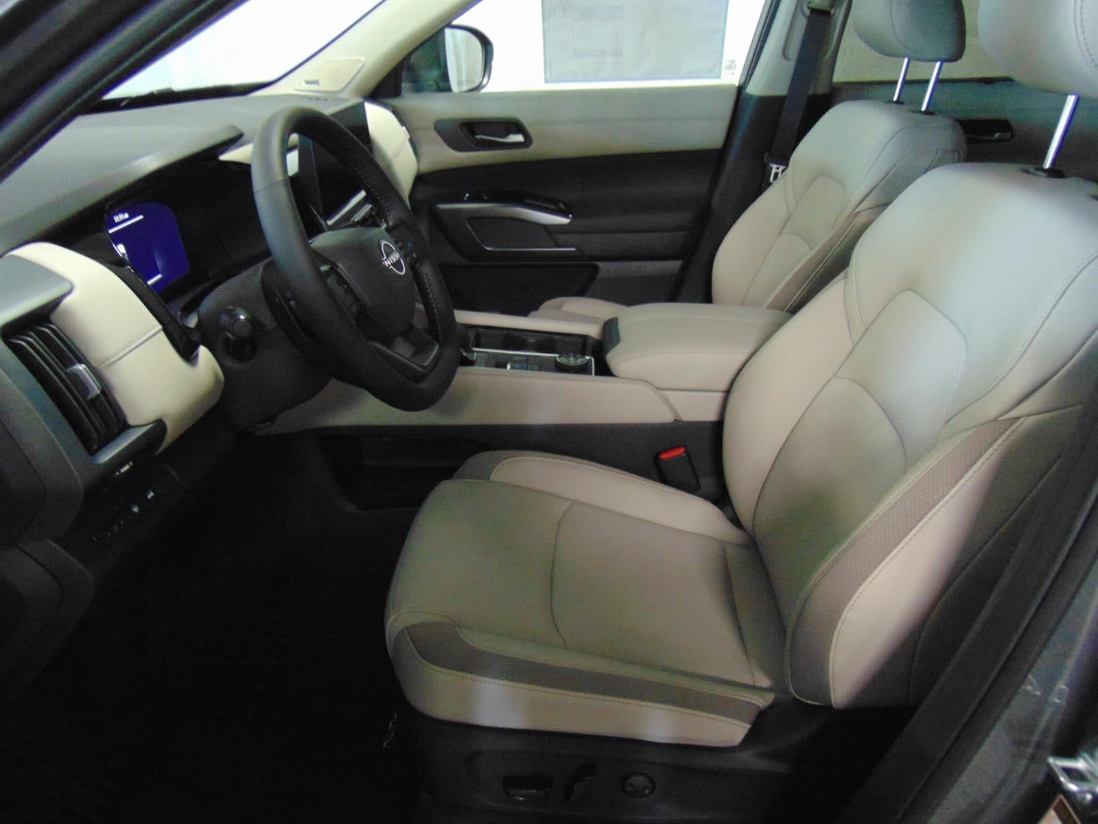 2026 Nissan Pathfinder SL 4WD