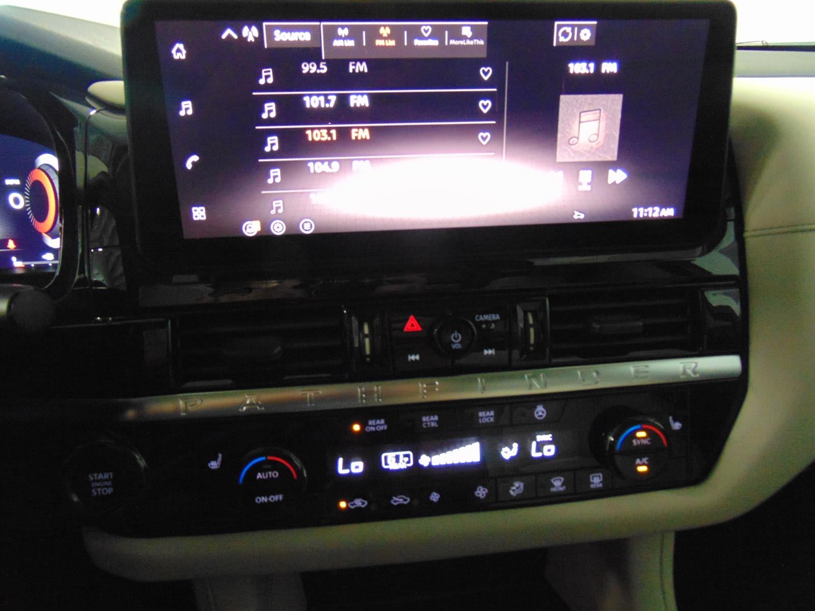 2026 Nissan Pathfinder SL 4WD