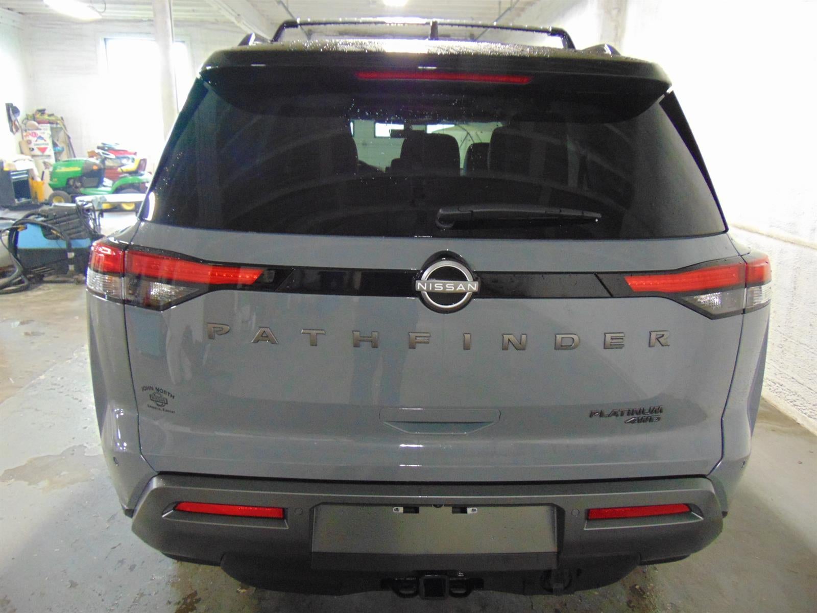 2026 Nissan Pathfinder PLATINUM 4WD