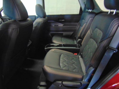 2026 Nissan Pathfinder PLATINUM 4WD