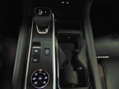 2026 Nissan Pathfinder PLATINUM 4WD