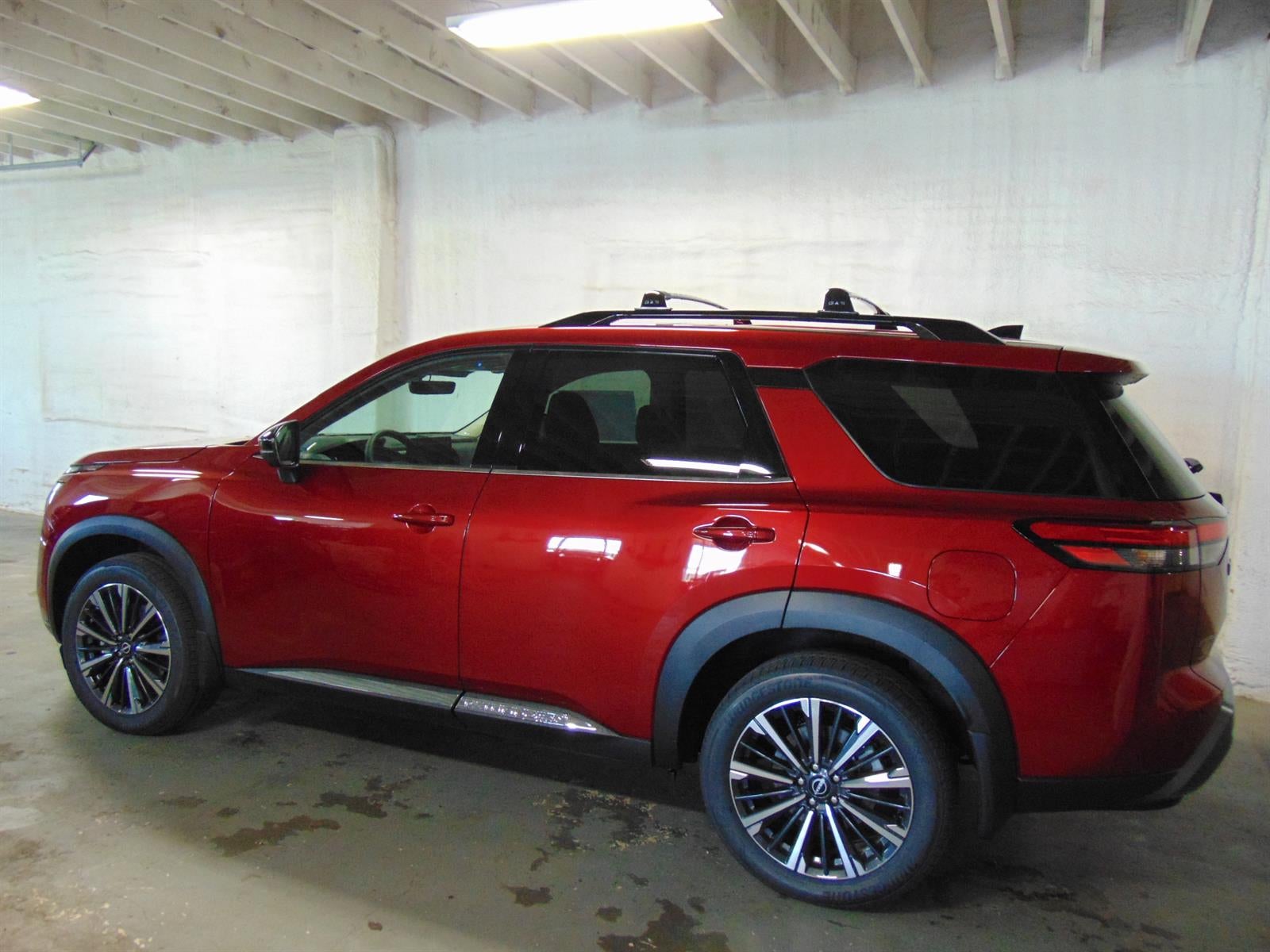 2026 Nissan Pathfinder PLATINUM 4WD