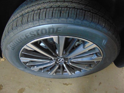 2026 Nissan Pathfinder PLATINUM 4WD