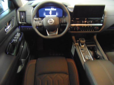 2026 Nissan Pathfinder PLATINUM 4WD