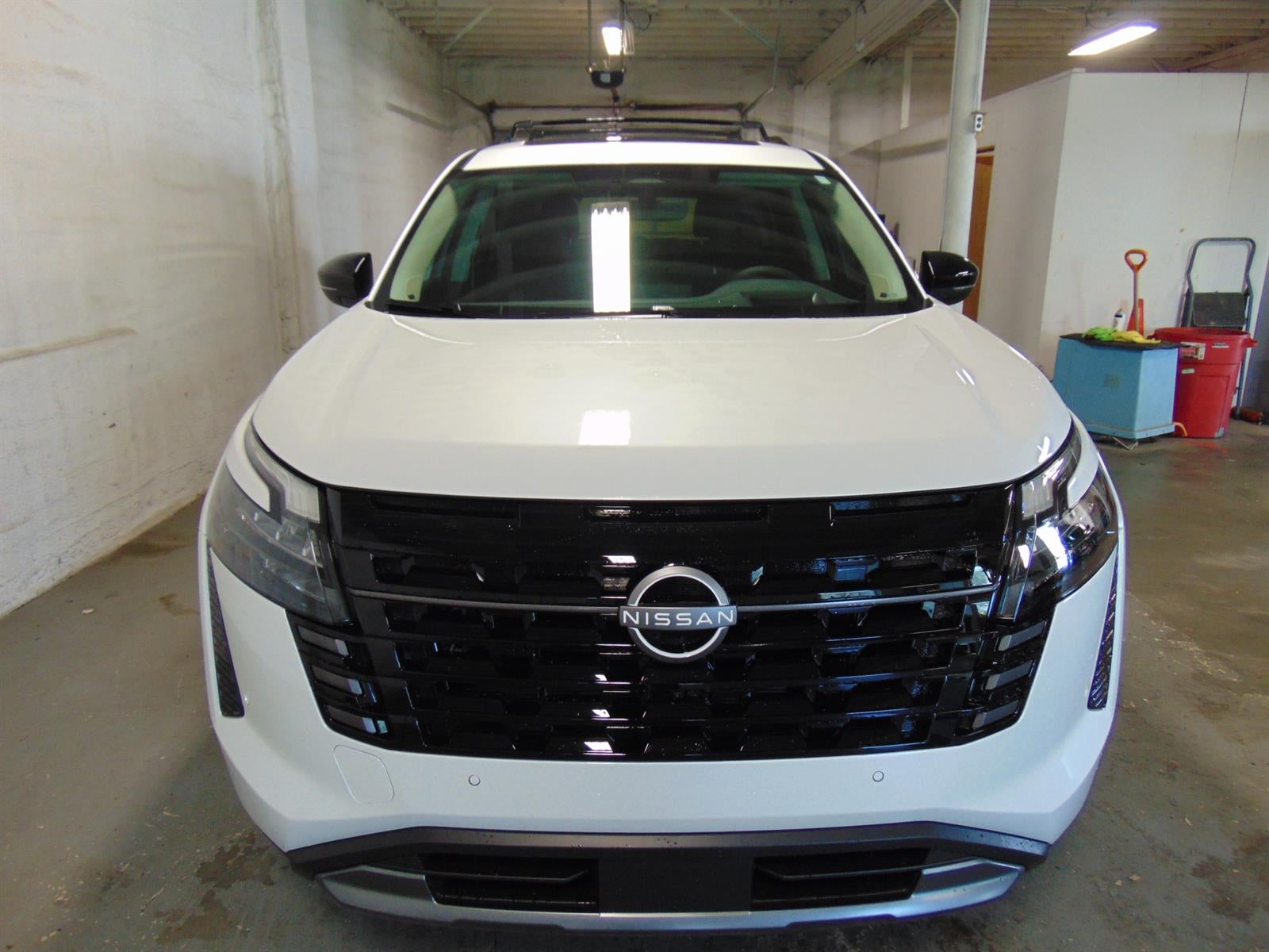 2026 Nissan Pathfinder PLATINUM 4WD