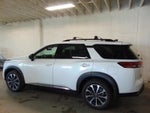 2026 Nissan Pathfinder PLATINUM 4WD