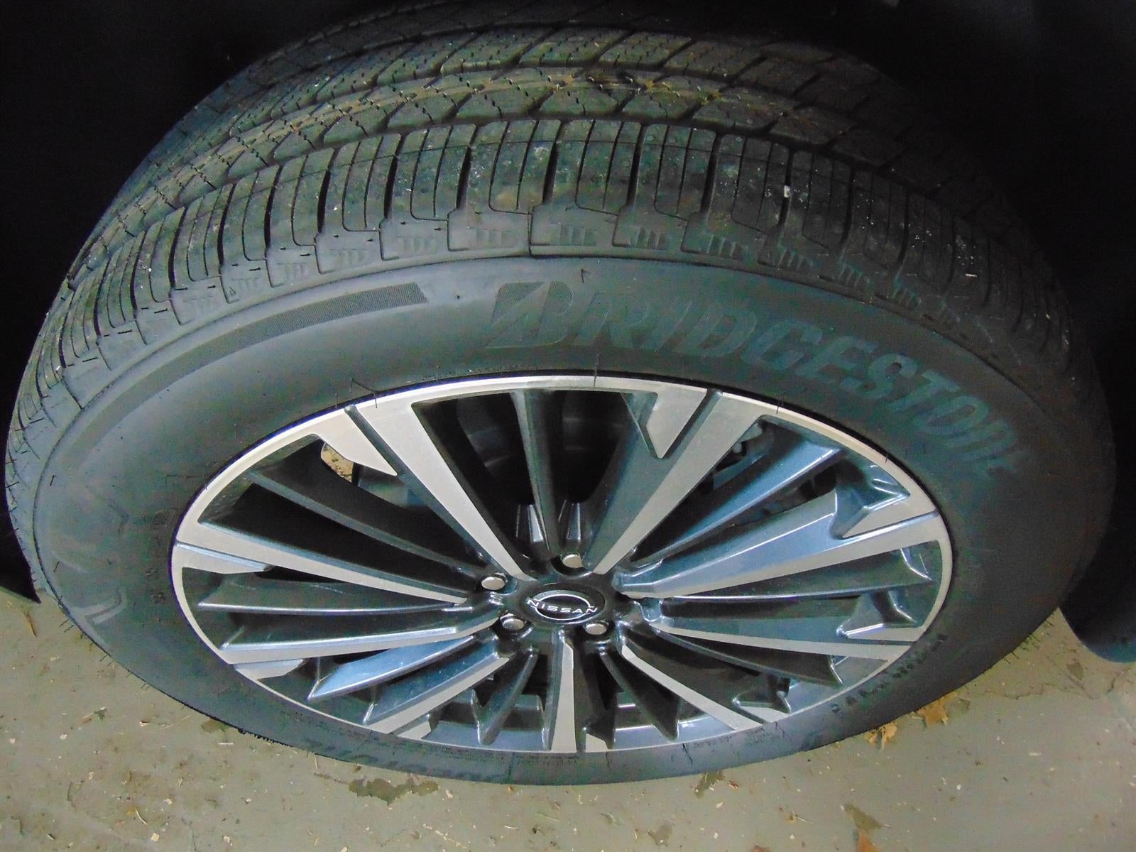 2026 Nissan Pathfinder PLATINUM 4WD