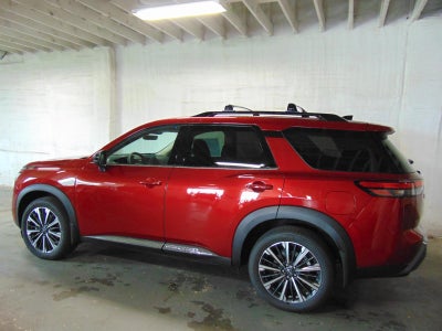 2026 Nissan Pathfinder PLATINUM 4WD