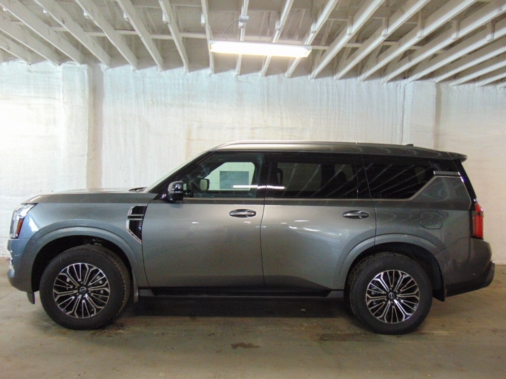 2025 Nissan Armada 4X4 SL