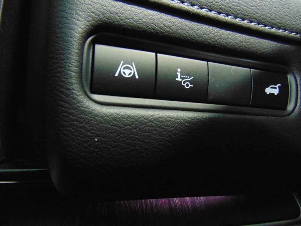 2025 Nissan Armada 4X4 SL