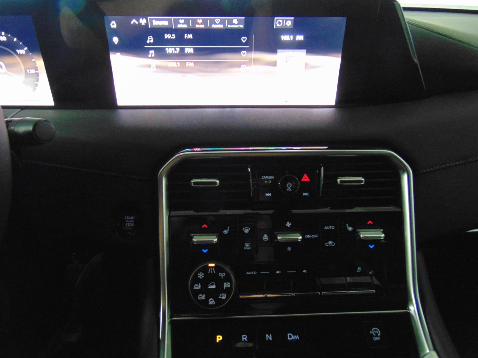 2026 Nissan Armada 4X4 SL