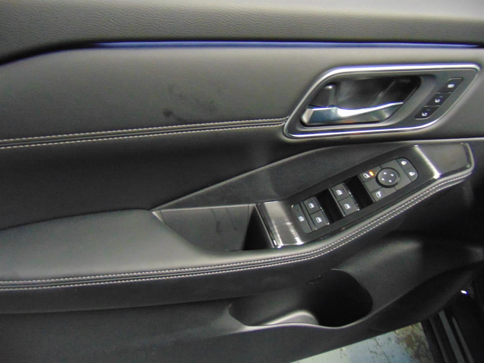 2026 Nissan Rogue 2026.5 AWD PLATINUM