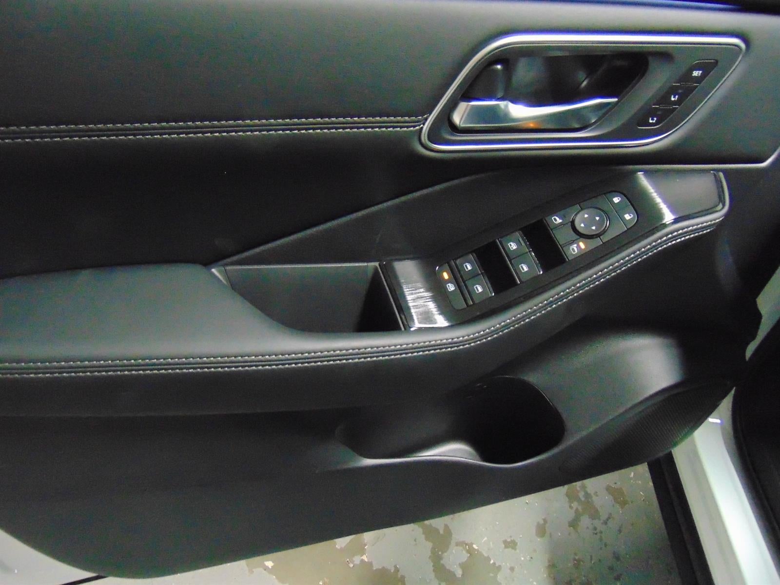 2026 Nissan Rogue 2026.5 AWD PLATINUM